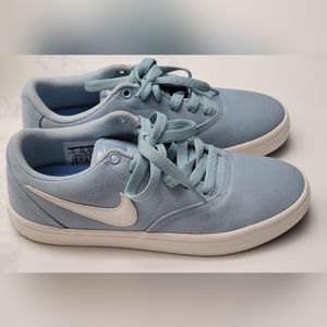 Nike SB Solarsoft Sneakers Size 6 (Women)